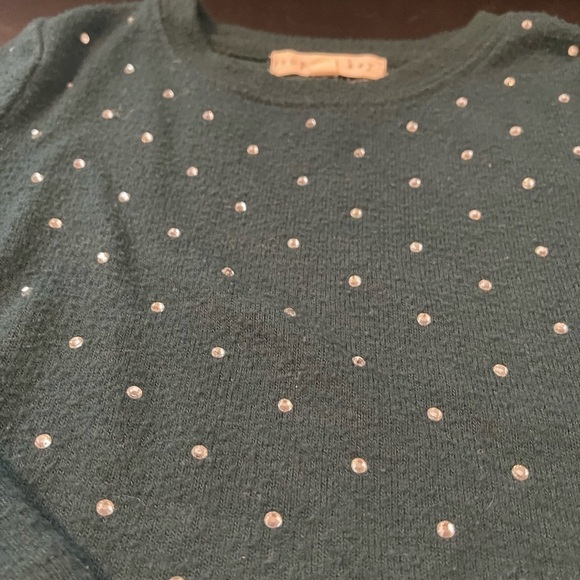 Toddler girls green top w/ rhinestones - Picture 3 of 5